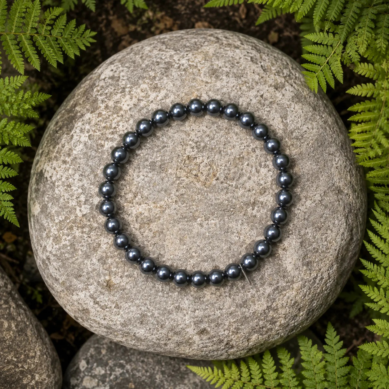 6MM Magnet Stone Bracelet Berkho with Natural Magnetic Hematite Beads and Metallic Black Finish